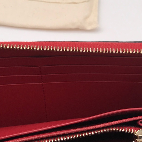 Valentino Garavani Rockstud Continental Leather Wallet. EUC  RED - Picture 13 of 16